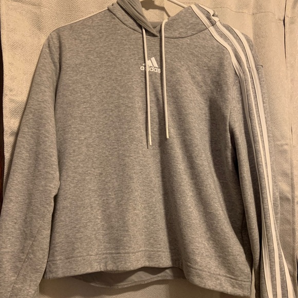 Adidas Cropped Sweater - Picture 1 of 1
